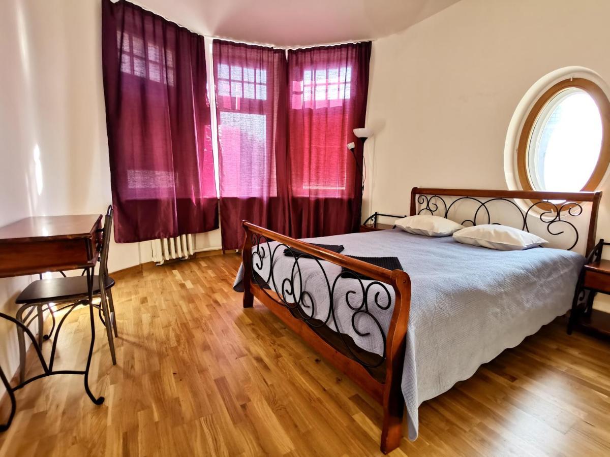 Brivibas Center Apartments Riga Esterno foto