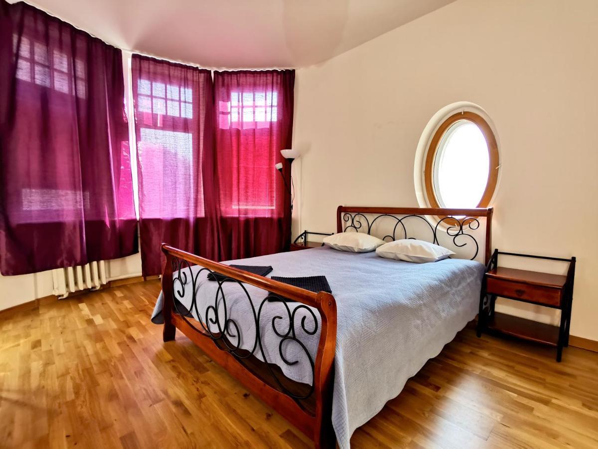 Brivibas Center Apartments Riga Esterno foto